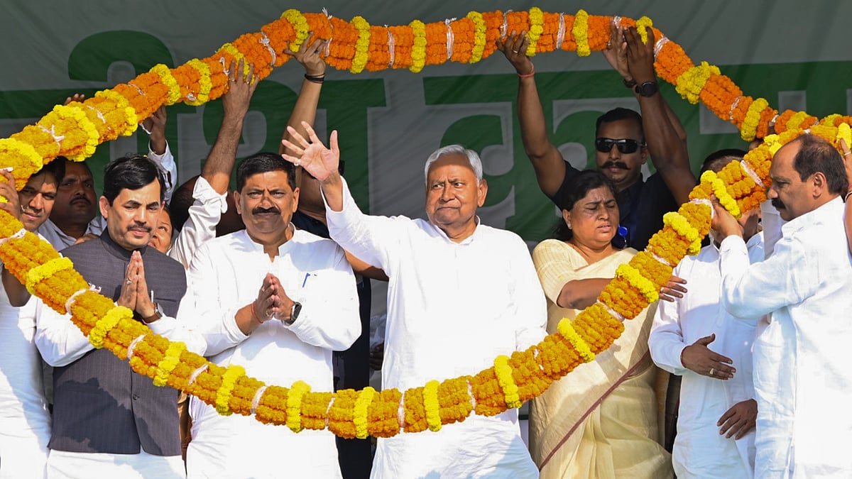 'താമര'ക്കാറ്റില്‍ ബിഹാര്‍, ചരിത്രക്കുതിപ്പുമായി ബിജെപി, വമ്പന്‍ മുന്നേറ്റമായി ചിരാഗ്; 'മഹാ' തകര്‍ച്ചയില്‍ മഹാസഖ്യം