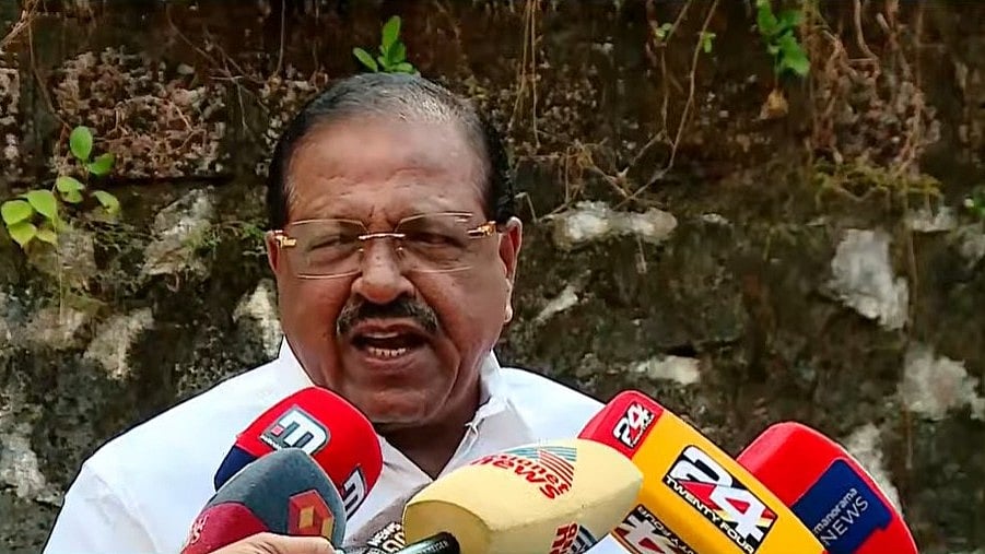 'തീക്കൊള്ളികൊണ്ട് തല ചൊറിയരുത്, തെരുവിലെ പ്രതിഷേധം അവസാനിപ്പിക്കണം; കെസിയെ എങ്ങനെ തള്ളിക്കളയാന്‍ പറ്റും?'