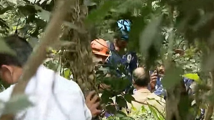കളമശ്ശേരി എച്ച്എംടിയില്‍ അഴുകിയ നിലയില്‍ മൃതദേഹം; കാണാതായ സൂരജ് ലാമയുടേതോ എന്ന് സംശയം