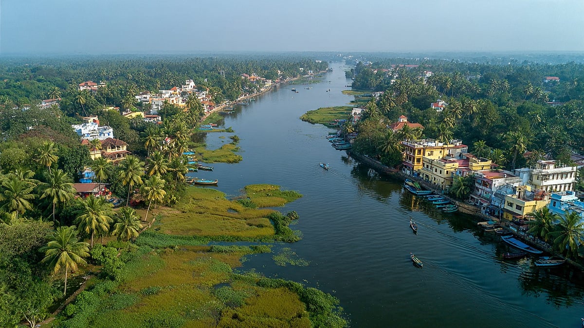 വളര്‍ച്ചയില്‍ മുന്നില്‍, ഉയര്‍ന്ന പ്രതിശീര്‍ഷ ജിഡിഡിപിയും എറണാകുളത്തിന് സ്വന്തം; ജില്ല തിരിച്ചുള്ള കണക്ക് ഇങ്ങനെ 