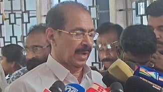 ശബരിമല സ്വര്‍ണക്കൊള്ള ഇഡി അന്വേഷിക്കട്ടെ; അന്വേഷണസംഘത്തെ സര്‍ക്കാര്‍ നിയന്ത്രിക്കുന്നു; സണ്ണി ജോസഫ്
