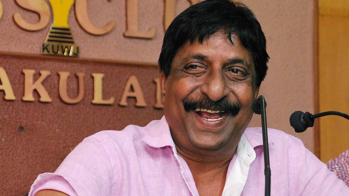 മലയാളി ബ്രാന്റ് ഓഫ് തമാശയുടെ ബ്രാന്റ് അംബാസിഡര്‍; ശ്രീനി മറക്കാന്‍ പറഞ്ഞാലും, ഓര്‍ക്കാതിരിക്കാനാകില്ല ആ ഡയലോഗുകള്‍ 