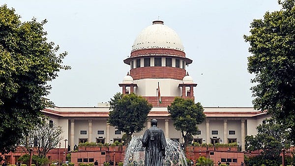'മാധ്യമങ്ങളിലൂടെ കോടതിയെ സമ്മര്‍ദ്ദത്തിലാക്കാന്‍ നോക്കരുത്'; ശിവസേന ഉദ്ധവ് താക്കറെ വിഭാഗത്തിന് താക്കീത് നല്‍കി സുപ്രീംകോടതി
