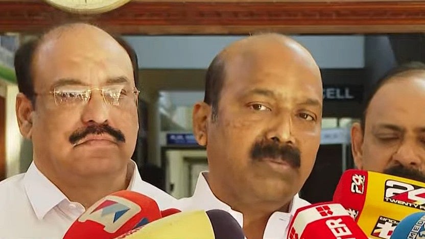 നാലു പ്രാവശ്യം മത്സരിച്ചില്ലേ, ആര്‍ക്കാണ് പെട്ടി കൊടുത്തത് ?; ലാലി ജെയിംസിന്റെ ആരോപണങ്ങള്‍ തള്ളി ഡിസിസി പ്രസിഡന്റ്