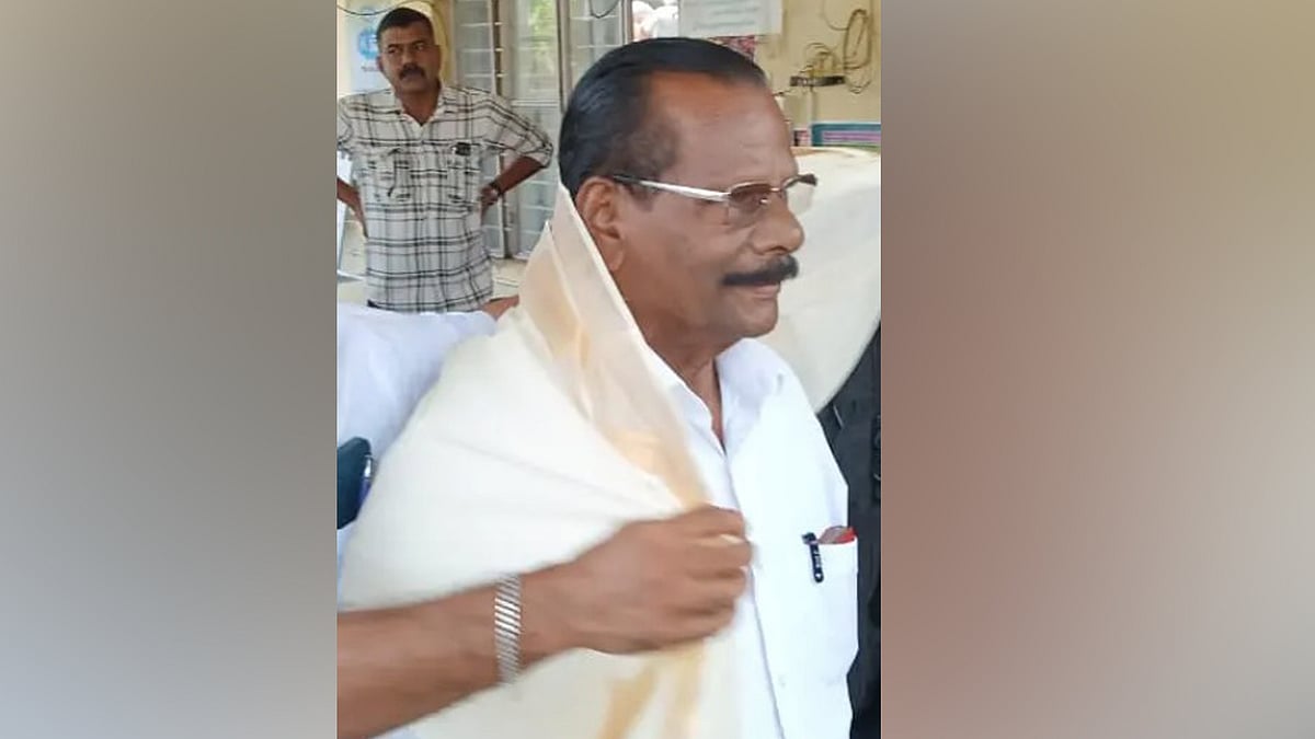 കുമരകം പഞ്ചായത്തില്‍ ബിജെപിയും കോണ്‍ഗ്രസും ഒന്നിച്ചു; സ്വതന്ത്ര അംഗം പ്രസിഡന്റ്