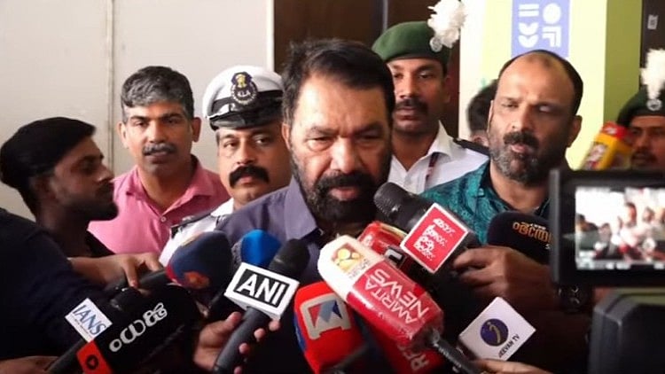 അത് ക്ലോസ് ചെയ്ത അക്കൗണ്ട്, ഇനി ഓപ്പൺ ചെയ്യില്ല, നേമത്ത് രാജീവ് ചന്ദ്രശേഖര്‍ മത്സരിക്കട്ടെ: മന്ത്രി വി ശിവന്‍കുട്ടി 