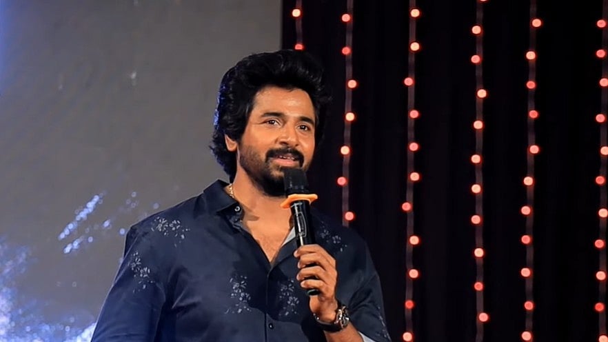'നിന്റെയൊക്കെ കൂട്ടത്തോട് പറഞ്ഞേക്ക് ഒറ്റയാൻ വീണ്ടും കാട് കയറിയെന്ന്'; ലാലേട്ടന്റെ ഡയലോ​ഗ് പറഞ്ഞ് കയ്യടി വാങ്ങി ശിവകാർത്തികേയൻ