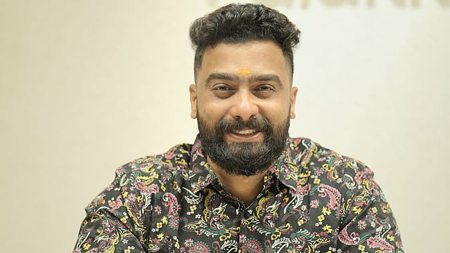 'രാഹുല്‍ മാങ്കൂട്ടത്തിലിന് വടകരയില്‍ ആരാണ് സംരക്ഷന്‍, അവിടുത്തെ ഫ് ...