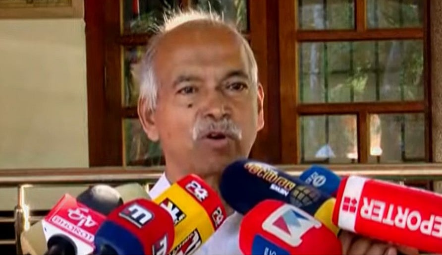 കണക്ക് മാധ്യമങ്ങൾക്ക് മുന്നിൽ പറയേണ്ടതില്ലെന്ന് കെകെ രാഗേഷ്; ഉച്ചയ്ക്ക് അർധരാത്രിയെന്ന് ജയരാജൻ പറഞ്ഞാൽ അംഗീകരിക്കാനാവില്ല; തിരിച്ചടിച്ച് കുഞ്ഞികൃഷ്ണൻ