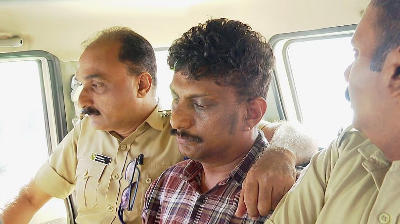 യുവതിയെ വശീകരിക്കാന് ആഭിചാരക്രിയകള്; പിടഞ്ഞുമരിക്കുമ്പോഴും പീഡനം തുടര്ന്നു; എല്ലാം സിസിടിവിയില് പതിഞ്ഞു