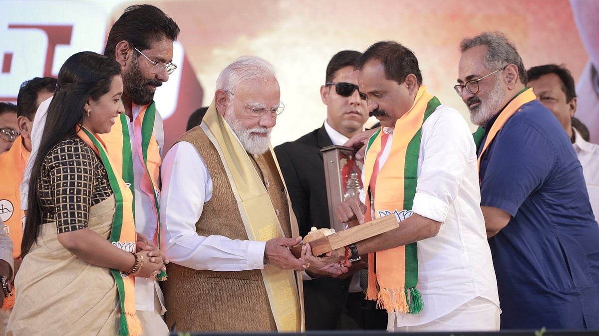 തിരുവനന്തപുരത്തെ ബിജെപി കൗണ്സിലര്മാര്ക്ക് പ്രധാനമന്ത്രിയുടെ ഓഫീസിലേക്ക് ക്ഷണം; ചരിത്രജയം ദേശീയ തലത്തില് ആഘോഷിക്കാന് കേന്ദ്രനേതൃത്വം
