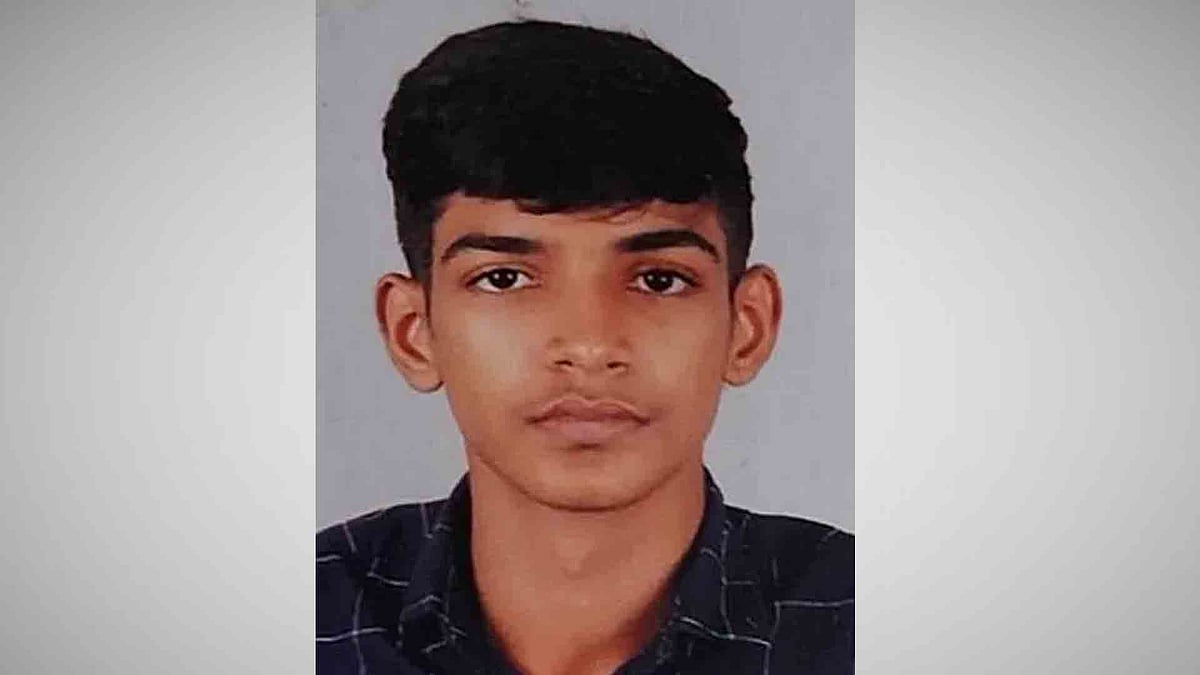 പ്രഷര്‍ വാഷറില്‍ നിന്ന് ഷോക്കേറ്റ് പ്ലസ്ടു വിദ്യാര്‍ത്ഥി മരിച്ചു