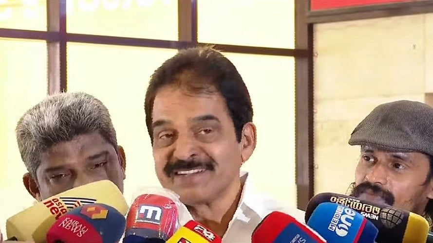 'എസ്‌ഐടി കേരള പൊലീസ് തന്നെയല്ലേ; ഇപ്പോള്‍ എനിക്കൊപ്പമുള്ള പടം തപ്പി നടക്കുകയാണ്'