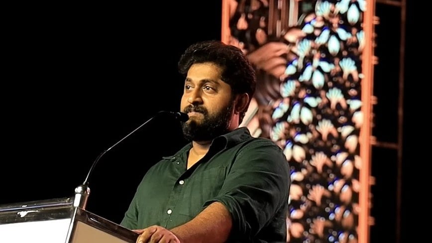 'തമാശയൊന്നും പ്രതീക്ഷിക്കരുത്, അതിന് പറ്റിയ മാനസികാവസ്ഥയിൽ അല്ല ഞാൻ'; അച്ഛന്റെ ഓർമയിൽ ധ്യാൻ ശ്രീനിവാസൻ