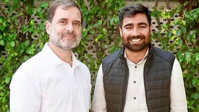 വിനോദ് ജാഖര്‍ എന്‍ എസ് യു ഐ ദേശീയ അധ്യക്ഷന്‍