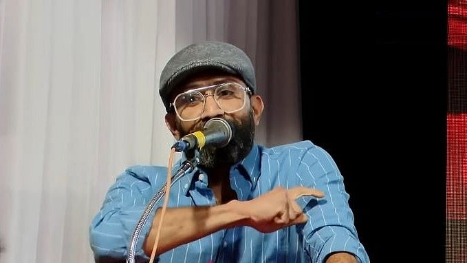 'എന്റെ ചോദ്യം കേട്ട് വിജയ് മുഖത്തേക്ക് നോക്കി ഒരു ചിരി'; ഷൈൻ ടോം ചാക്കോ‌ പറയുന്നു