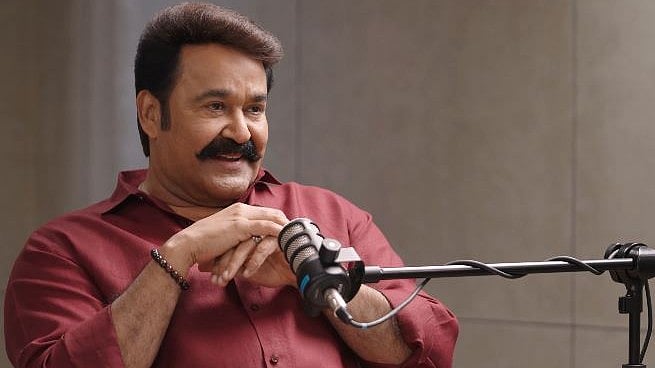 ആ വെറും തറയില്‍ മലയാളത്തിന്റെ മഹാനടന്‍ ഇരുന്നു; ഞാന്‍ വരുന്നതു വരെ അദ്ദേഹം അവിടെ ഇരിക്കും!  