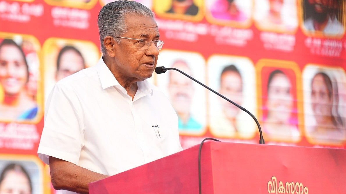 'അവസരവാദ നിലപാട് സ്വീകരിച്ചവര്‍ ചരിത്രത്തിന്റെ ചെളിക്കുണ്ടില്‍ വീണ് താഴും'; അമ്പലപ്പുഴയില്‍ സുധാകരനെതിരെ മുഖ്യമന്ത്രി 