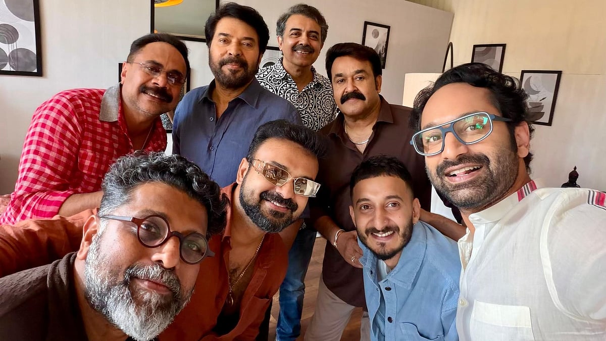 'വരുന്നുണ്ട്'; മമ്മൂക്കയ്ക്കും ലാലേട്ടനുമൊപ്പം ഫഹദിന്റെ സെൽഫി, 'എല്ലാവരും ഉണ്ടല്ലോ' എന്ന് കമന്റുകൾ