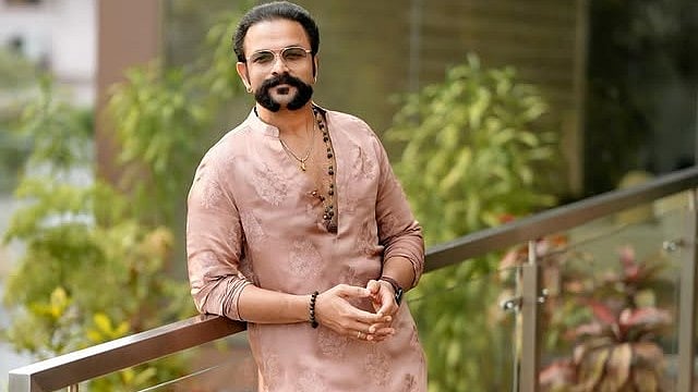 'ഹോളിവുഡ് ലെവൽ പടം എന്ന് റോജിൻ പറഞ്ഞപ്പോൾ ഞാൻ സംശയിച്ചു; ദൈവാനുഗ്രഹം കൊണ്ട് എനിക്ക് കിട്ടിയതാണ് കത്തനാർ'