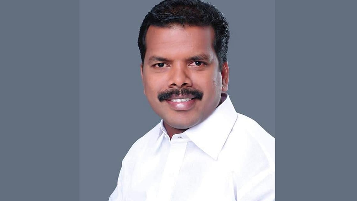 'എന്റെ വോട്ട് പിണറായിയുടെ ഭരണത്തുടര്‍ച്ചയ്ക്ക്'; കെപിസിസി സെക്രട്ടറി കോണ്‍ഗ്രസ് അംഗത്വം രാജിവച്ചു