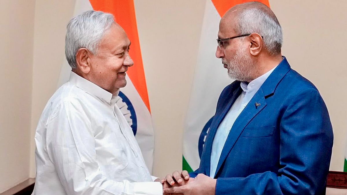 നിതീഷ് കുമാര്‍ രാജ്യസഭാംഗമായി സത്യപ്രതിജ്ഞ ചെയ്തു