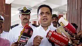 വീണാ ജോര്‍ജിനെ കെഎസ് യു പ്രവര്‍ത്തകര്‍ ആയുധവുമായി ആക്രമിച്ചു എന്ന് എവിടെയും പറഞ്ഞിട്ടില്ല: സ്പീക്കര്‍ ഷംസീര്‍