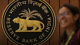 റിസർവ് ബാങ്ക് ഓഫ് ഇന്ത്യയിൽ അവസരം; ബിരുദം മുതൽ യോഗ്യത, കേരളത്തിൽ പരീക്ഷ എഴുതാം, അവസാന തീയതി മെയ് 20