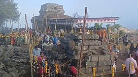 കൊടുംവനത്തിലെ ഉത്സവ പെരുമ; മംഗളാദേവി ക്ഷേത്രത്തിലെ ചിത്രാ പൗര്‍ണ്ണമി ഉത്സവം നാളെ, അറിയാം ഐതീഹ്യവും ക്രമീകരണങ്ങളും- വിഡിയോ