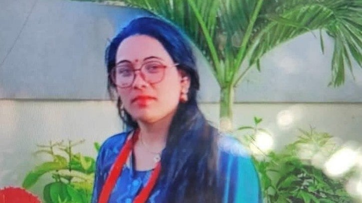വായില്‍ തുണി തിരുകി, ചുണ്ടില്‍ മുറിവ്; റിട്ട. ഐപിഎസ് ഉദ്യോഗസ്ഥന്റെ ഭാര്യ വീട്ടില്‍ കൊല്ലപ്പെട്ട നിലയില്‍, അന്വേഷണം 