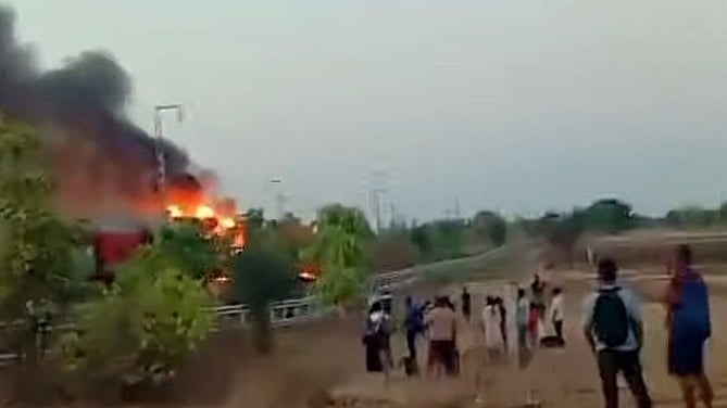 രാജധാനി എക്‌സ്പ്രസില്‍ തീ പിടിത്തം; അപകടം രാജസ്ഥാനിലെ കോട്ടയില്‍