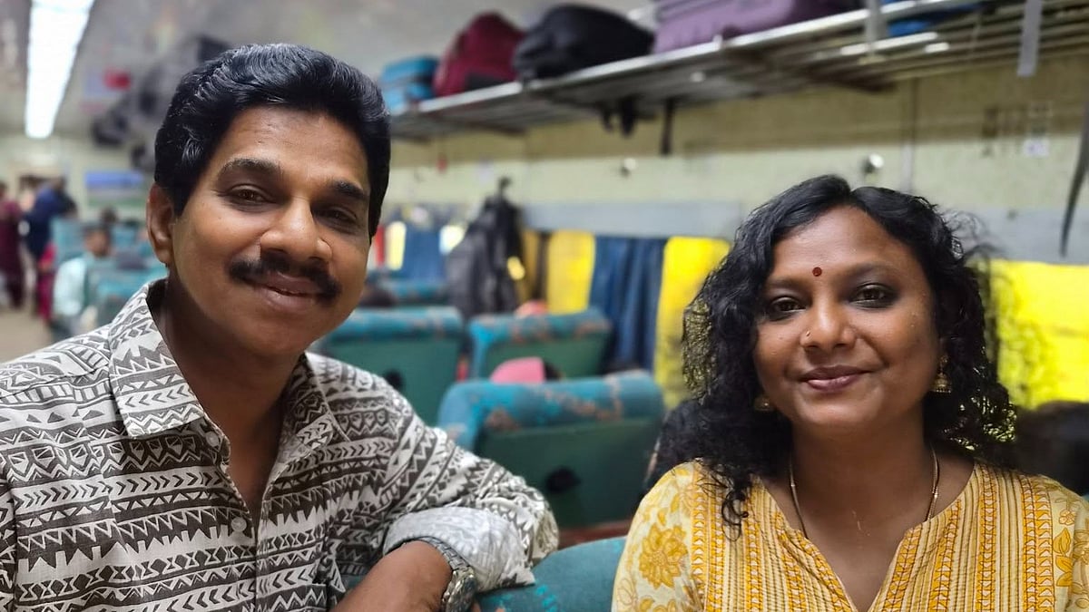 'മൂസക്കായേ ഇങ്ങള് ഇറങ്ങിക്കോളീ! ആ ചെറുപ്പക്കാരന്റെ പേര് പോലും ചോദിച്ചില്ല'; ഗതാഗതക്കുരുക്കില്‍പ്പെട്ട വിനോദ് കോവൂര്‍