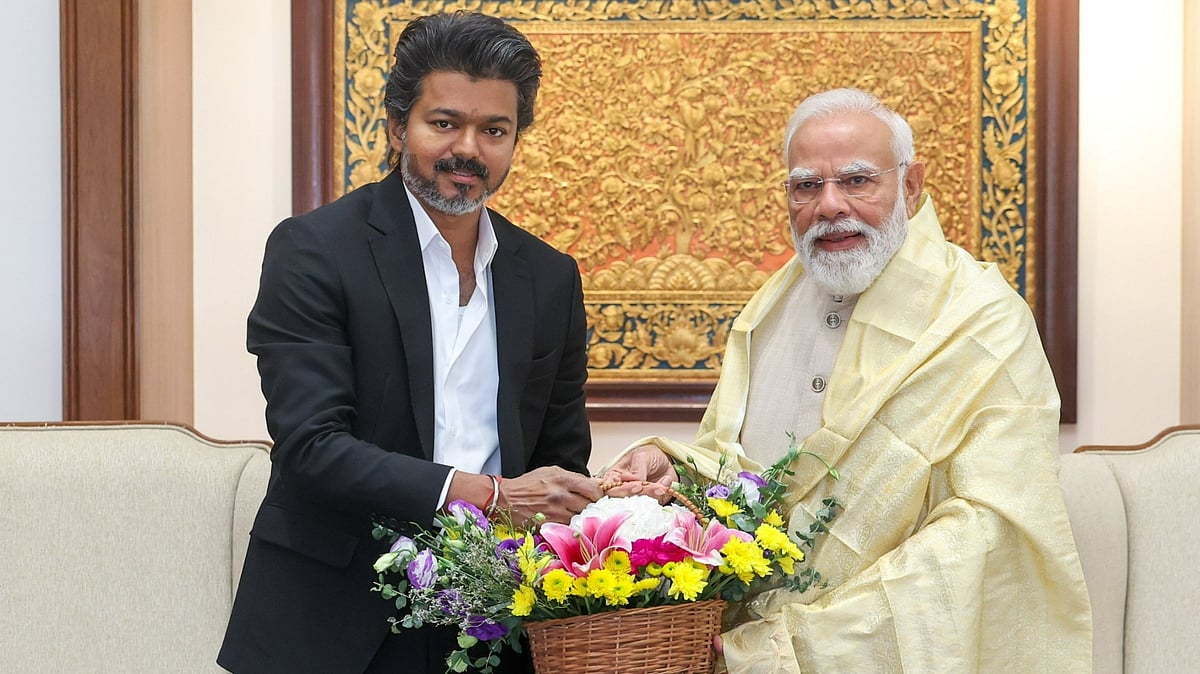 മോദിയെ കണ്ട് വിജയ്; 'ജനനായക'നായ ശേഷമുള്ള ആദ്യ കൂടിക്കാഴ്ച
