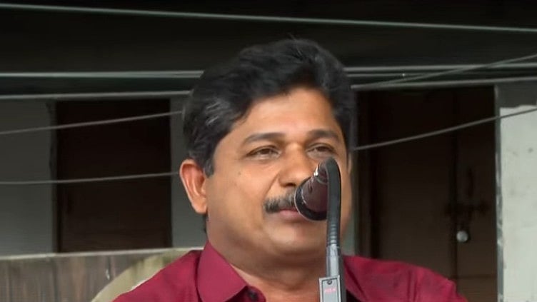'ഇഡി ഉദ്യോഗസ്ഥരെ ആക്രമിച്ചിട്ടില്ല, അക്രമം ഇങ്ങനെയൊന്നുമല്ല'; എം സ്വരാജ് 