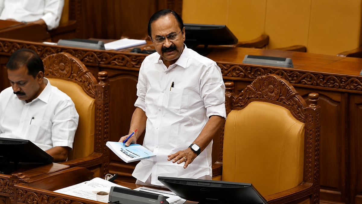 'ട്രഷറിയിൽ 6,000 കോടിയുണ്ടെന്ന കഥകൾ ജനങ്ങളെ തെറ്റിദ്ധരിപ്പിക്കാൻ'; കിഫ്ബി വരുത്തിവെച്ചത് 56,000 കോടിയുടെ ബാധ്യതയെന്ന് മുഖ്യമന്ത്രി 