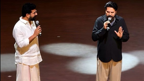 'അഭിനയിക്കാൻ ആർക്കും പറ്റും, പക്ഷേ എംഎൽഎ ആയി ജീവിക്കാൻ വല്ല്യ പാടാ'; രമേഷ് പിഷാരടിയോട് മമ്മൂട്ടി