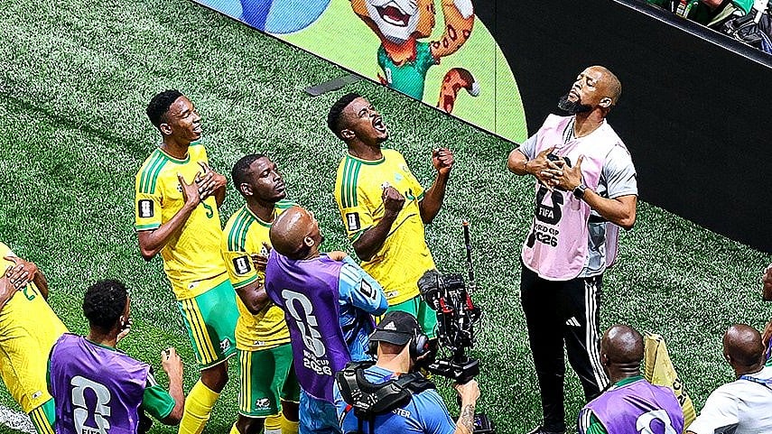 6ാം മിനിറ്റില് ചെക്കിന്റെ ഗോള്; 83ാം മിനിറ്റില് സമനില പിടിച്ച് ദക്ഷിണാഫ്രിക്ക