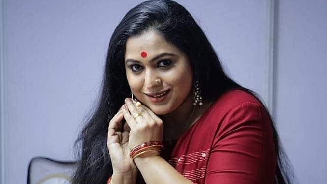 'ആ മുതുവാന്മാര്‍ രണ്ട് യൂട്യൂബേഴ്‌സ്, നടന്മാരല്ല; സ്ത്രീകളെക്കുറിച്ച് ഇക്കിളിക്കഥകള്‍ പറയുന്നവര്‍'; പൂട്ടുമെന്ന് ലക്ഷ്മി പ്രിയ 