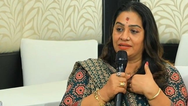 'ഓവർ ആക്ടിങ് ആണ്, അഭിനയിക്കാനറിയില്ല എന്നൊക്കെ പറഞ്ഞ് സീരിയലിലുള്ളവർക്ക് പൊതുവേ സിനിമയിൽ ആരും ചാൻസ് കൊടുക്കാറില്ല'