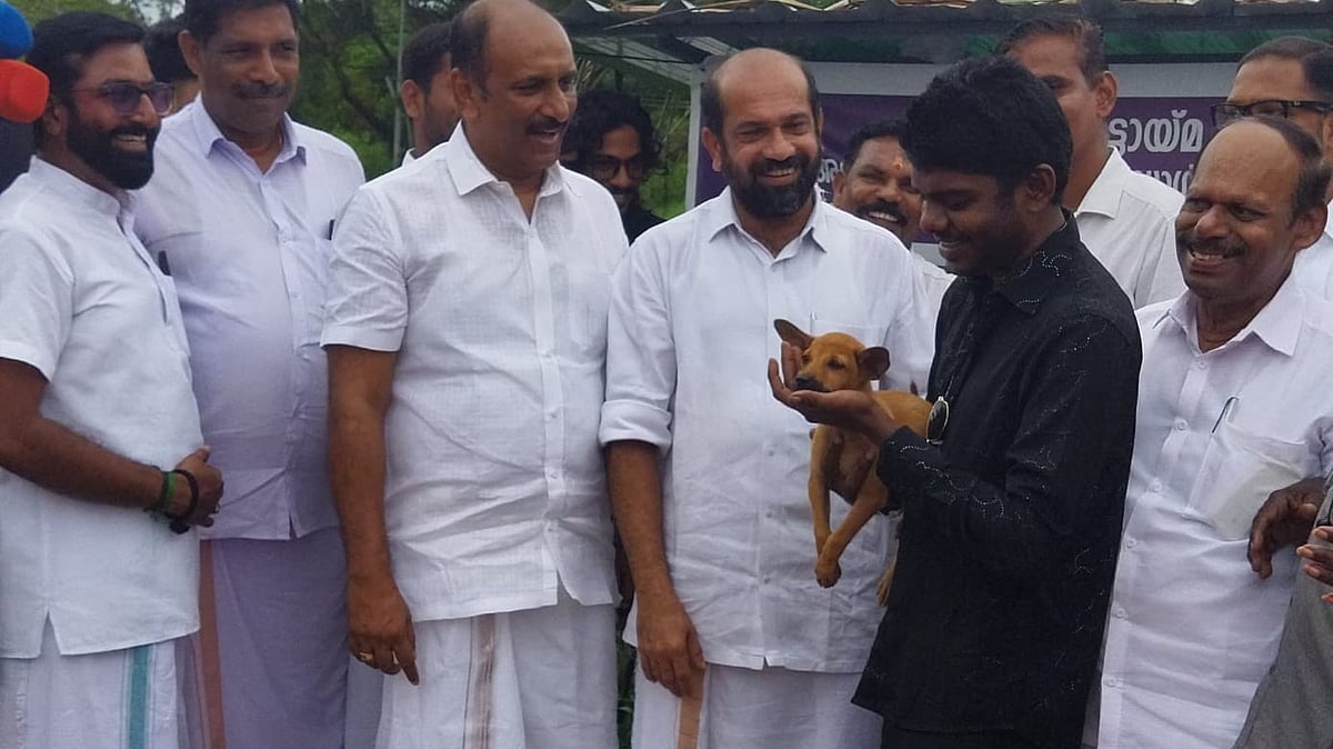വേടന്റെ കൈകളിലേക്ക് ‘ജാനു’ എത്തി; 33-ാമത് നായക്കുഞ്ഞിനും സ്നേഹഭവനമൊരുക്കി കാവൽ കൂട്ടായ്മ