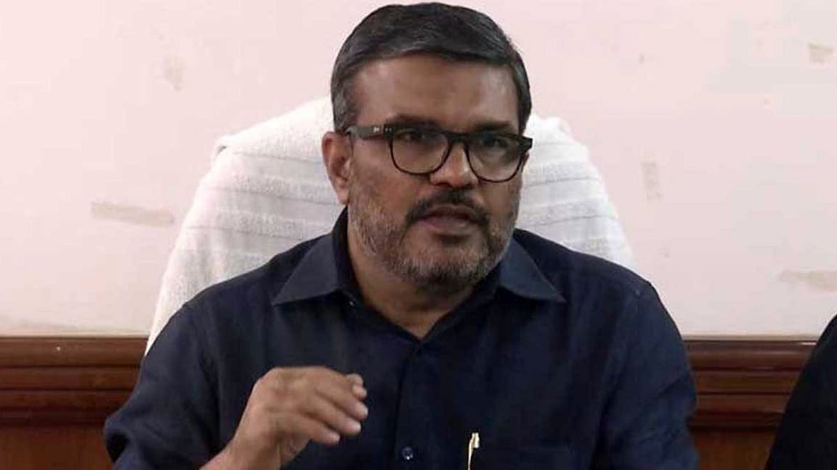 'സ്പെയിൻ ലയണൽ മെസിയെ പൂട്ടിയതുപോലെ ലീഗിനെ മുഖ്യമന്ത്രി പൂട്ടി';എം ബി രാജേഷ്