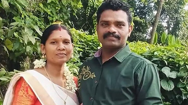 മകള്‍ക്ക് മുന്നില്‍ തര്‍ക്കം; ഭാര്യയെ വെട്ടിക്കൊന്ന് ഭര്‍ത്താവ് ജീവനൊടുക്കി