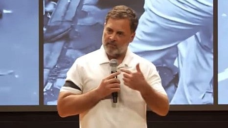 'രാഹുല്‍ ഗാന്ധി 24 മണിക്കൂറും ലഹരിയില്‍; ബാബറി മസ്ജിദ് തകര്‍ത്തപ്പോലെ ഇല്ലാതാക്കും'; ബിജെപി എംഎല്‍എയ്‌ക്കെതിരെ കേസ്