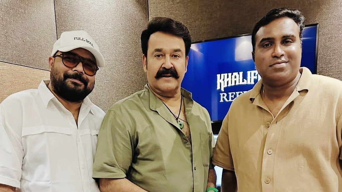 മാമ്പറയ്ക്കൽ അഹമ്മദ് അലിയായി മോഹൻലാൽ,  'ഖലീഫ' ഡബ്ബിങ് പൂർത്തിയാക്കി താരം 