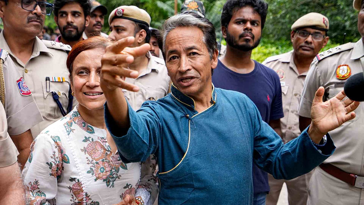 'രാഹുൽ ഗാന്ധിയെക്കൊണ്ട് നിരാഹാരം അവസാനിപ്പിക്കാനായിരുന്നു ആഗ്രഹം; പക്ഷേ നിരാശയായിരുന്നു ഫലം':  സോനം വാങ്ചുക്