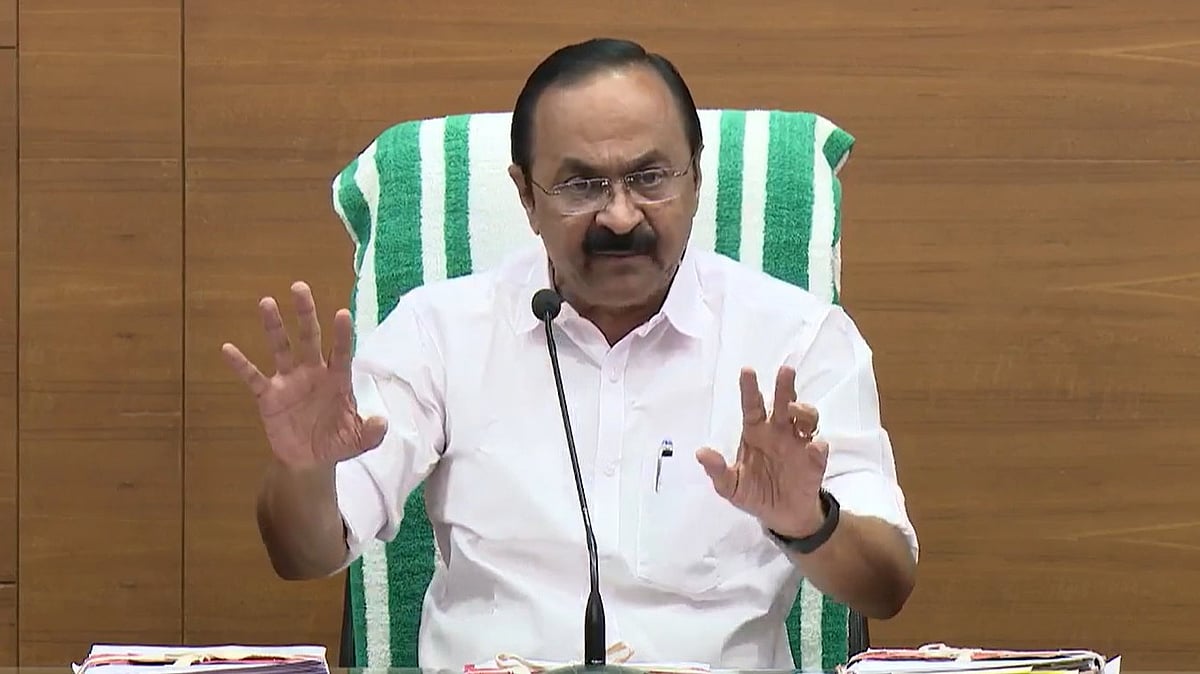 'രഹസ്യമായി ചിലരെ കാണേണ്ടി വരും, അല്ലാതെയും കാണേണ്ടി വരും; ഐ ഹാവ് മെയ്ഡ് ഇറ്റ് വെരി ക്ലിയര്‍'