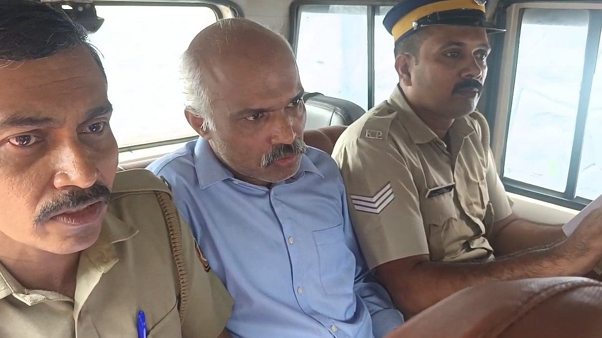 22 വർഷത്തെ ഒളിവുജീവിതത്തിന് അന്ത്യം: കൊലക്കേസ് പിടികിട്ടാപ്പുള്ളി ബംഗളൂരുവിൽ പിടിയിൽ; കുടുംബത്തോടൊപ്പം കഴിഞ്ഞത് 'സാബു' എന്ന വ്യാജപേരിൽ