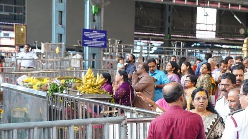ഗുരുവായൂരില്‍ കാഴ്ചക്കുല സമര്‍പ്പണം ചൊവ്വാഴ്ച, ഓണപ്പുടവ തിരുവോണം നാളില്‍; ദര്‍ശന നിയന്ത്രണം 