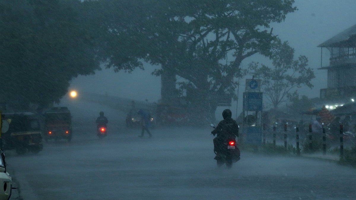 മഴ വീണ്ടും ശക്തമാകുന്നു, ഇന്ന് 7 ജില്ലകളില്‍ യെല്ലോ അലര്‍ട്ട്; ഇടിമിന്നല്‍ ജാഗ്രതാ നിര്‍ദേശം