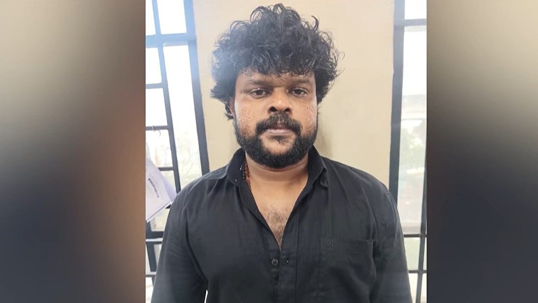 'ബോസ്' എന്നും 'എക്‌സ്' എന്നും വിളിപ്പേര്, ഓണക്കാലത്ത് ലക്ഷ്യമിട്ടത് 5 കോടിയുടെ കച്ചവടം; വൈറ്റിലയില്‍ പിടിയിലായത് സംസ്ഥാനത്തേക്ക് ലഹരി എത്തിക്കുന്ന പ്രധാനി